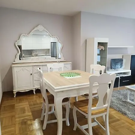 Apartment Vivienda Arias Carballino